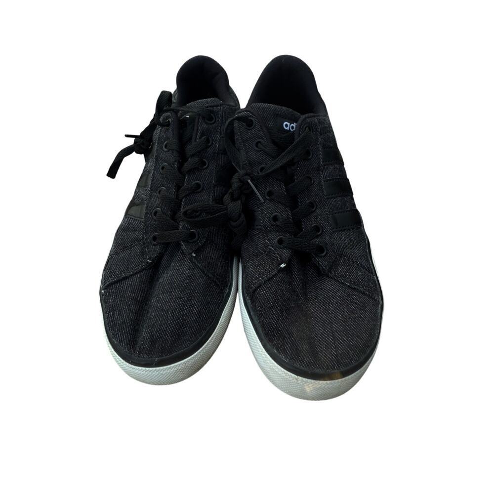 Adidas Casual Gray sneakers Boys 7 1/2‎